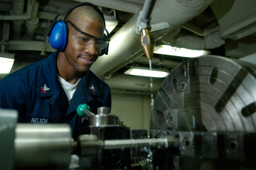 Cleared for public release by Lt.Cmdr. Terry Dudley, USS Kitty Hawk Public Affairs Officer